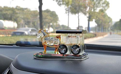 劣质香水 劣质香水